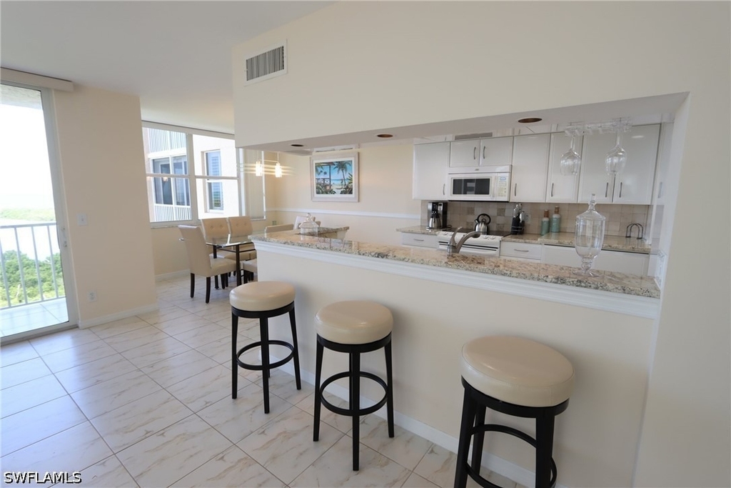 5550 Heron Point Drive - Photo 3