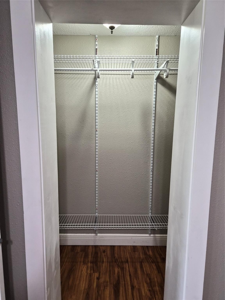 209 Florence Street - Photo 16