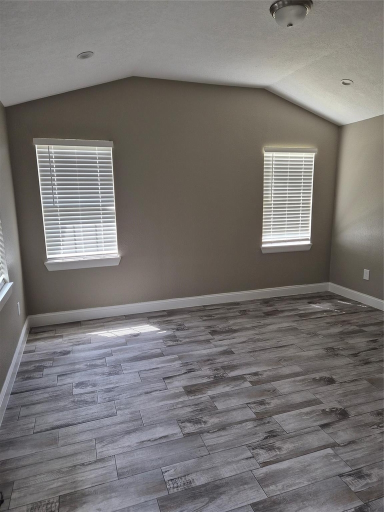 209 Florence Street - Photo 11