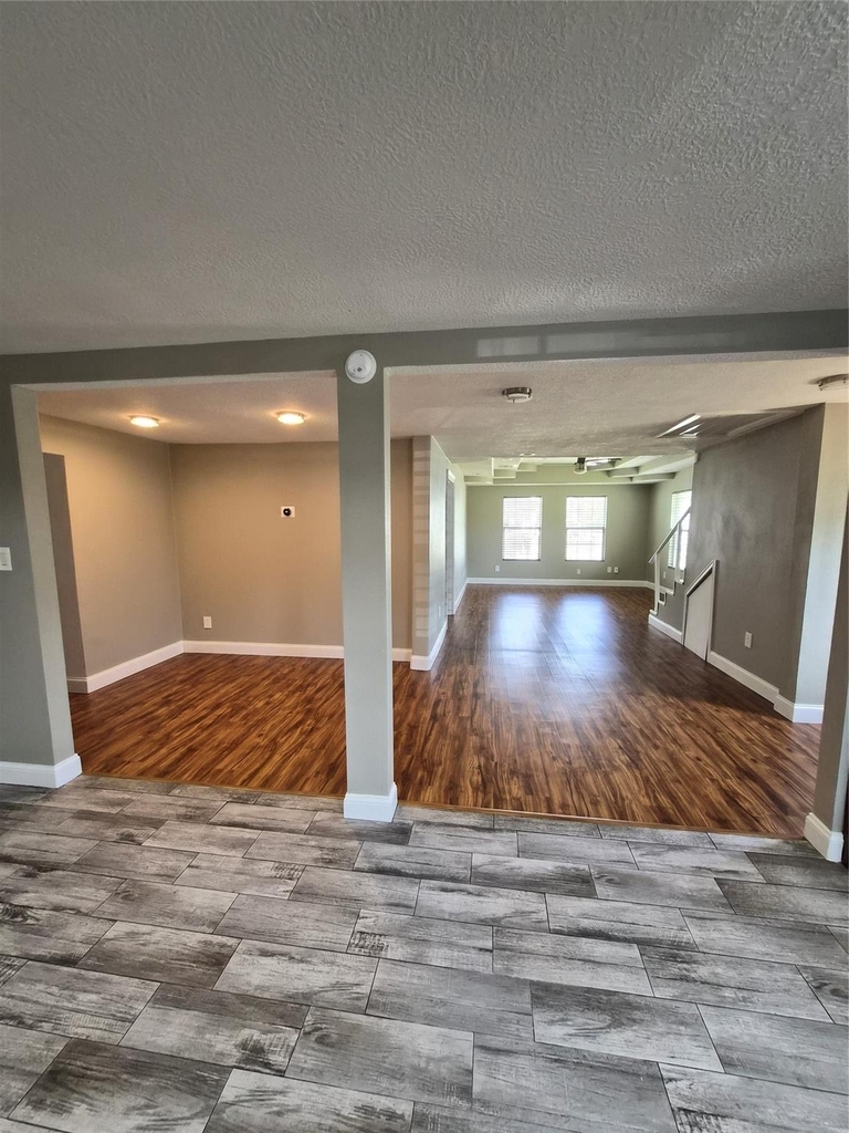 209 Florence Street - Photo 13