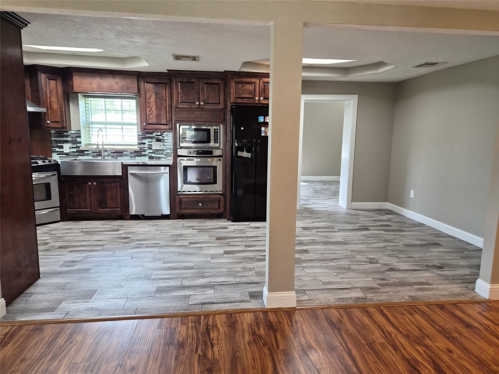 209 Florence Street - Photo 5
