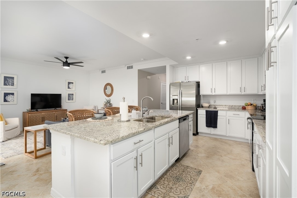 43030 Greenway Boulevard - Photo 11
