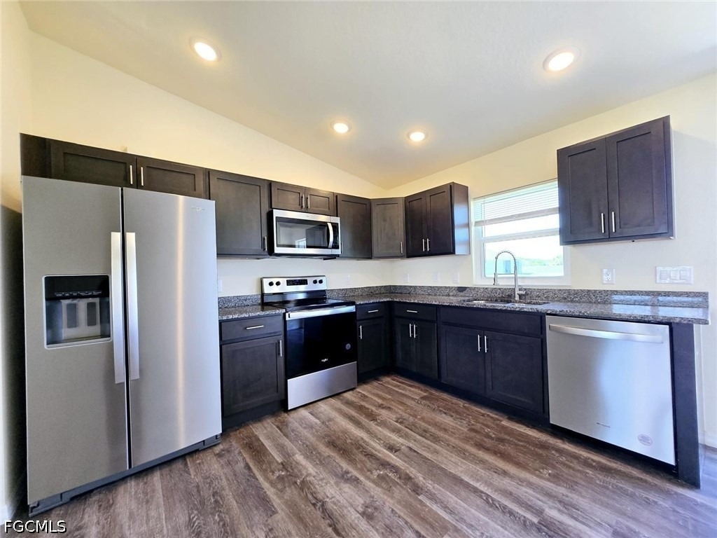 1117 Solar Court - Photo 6