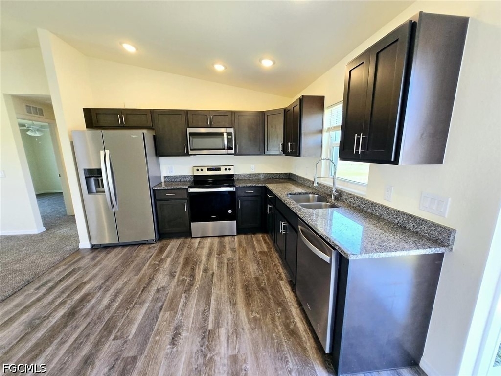 1117 Solar Court - Photo 5