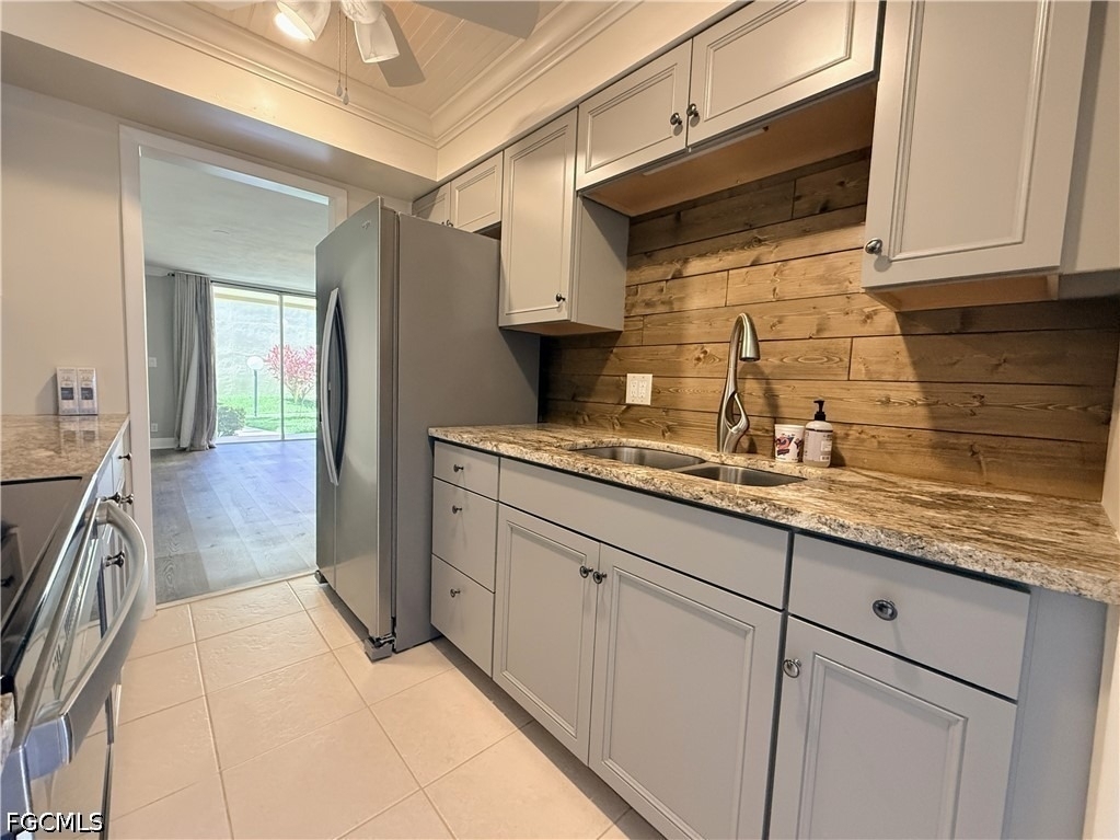 1608 Se 28th Terrace - Photo 4