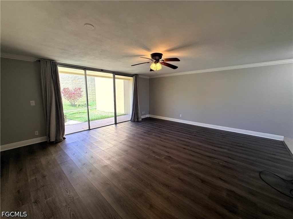 1608 Se 28th Terrace - Photo 2
