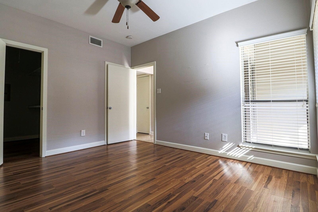 2025 Augusta Drive - Photo 10