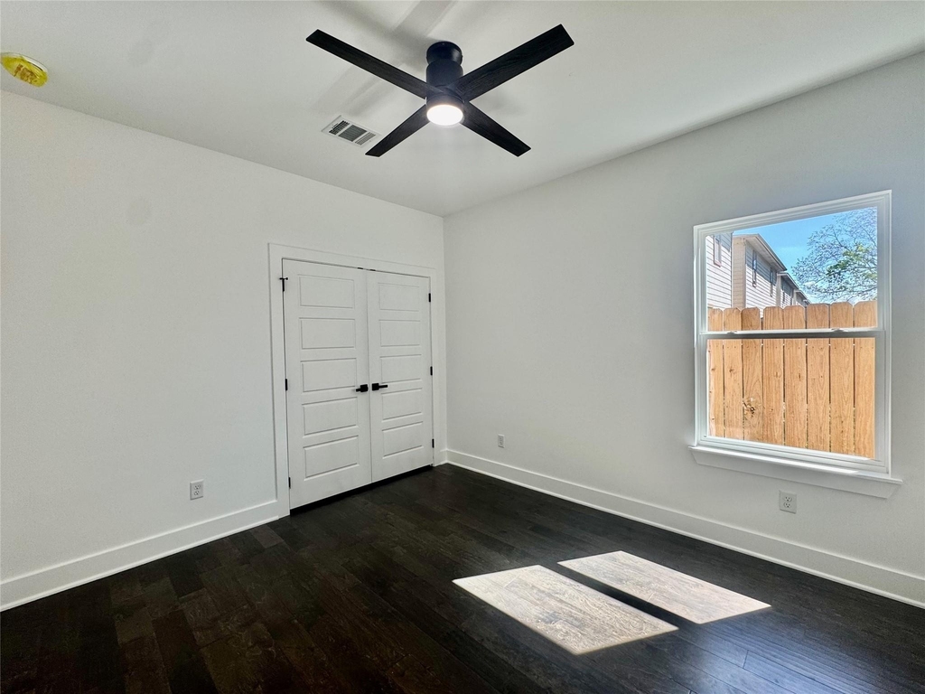 6928 Paris Street - Photo 15