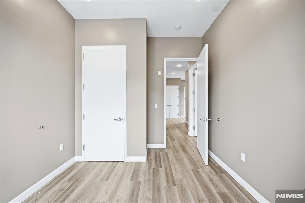 271 Millburn - Photo 12