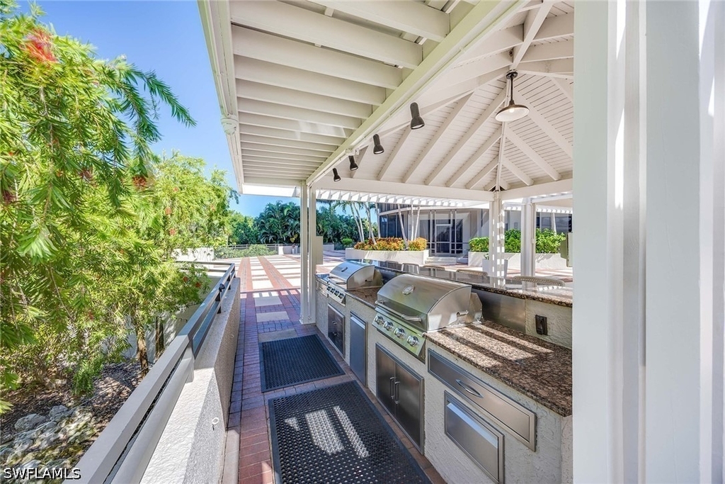 6075 Pelican Bay Boulevard - Photo 38