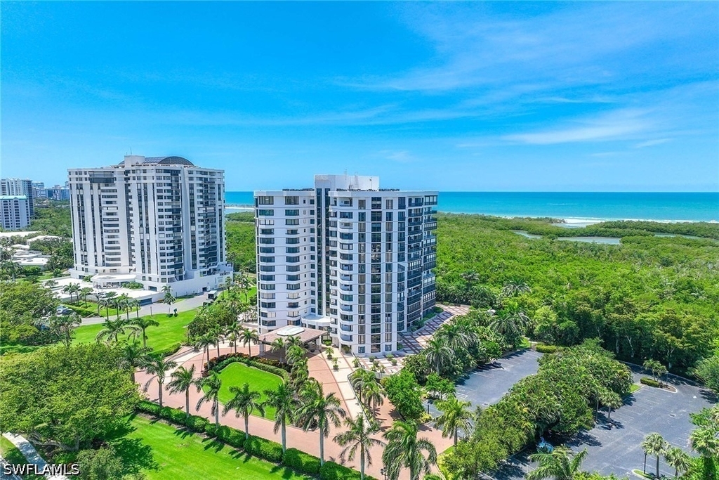 6075 Pelican Bay Boulevard - Photo 0