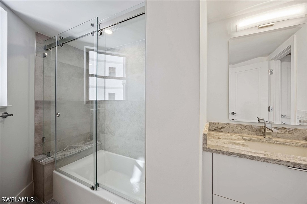 6075 Pelican Bay Boulevard - Photo 31