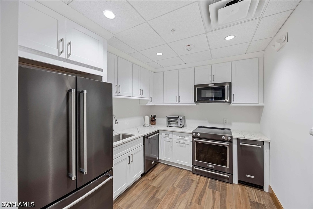 6075 Pelican Bay Boulevard - Photo 46