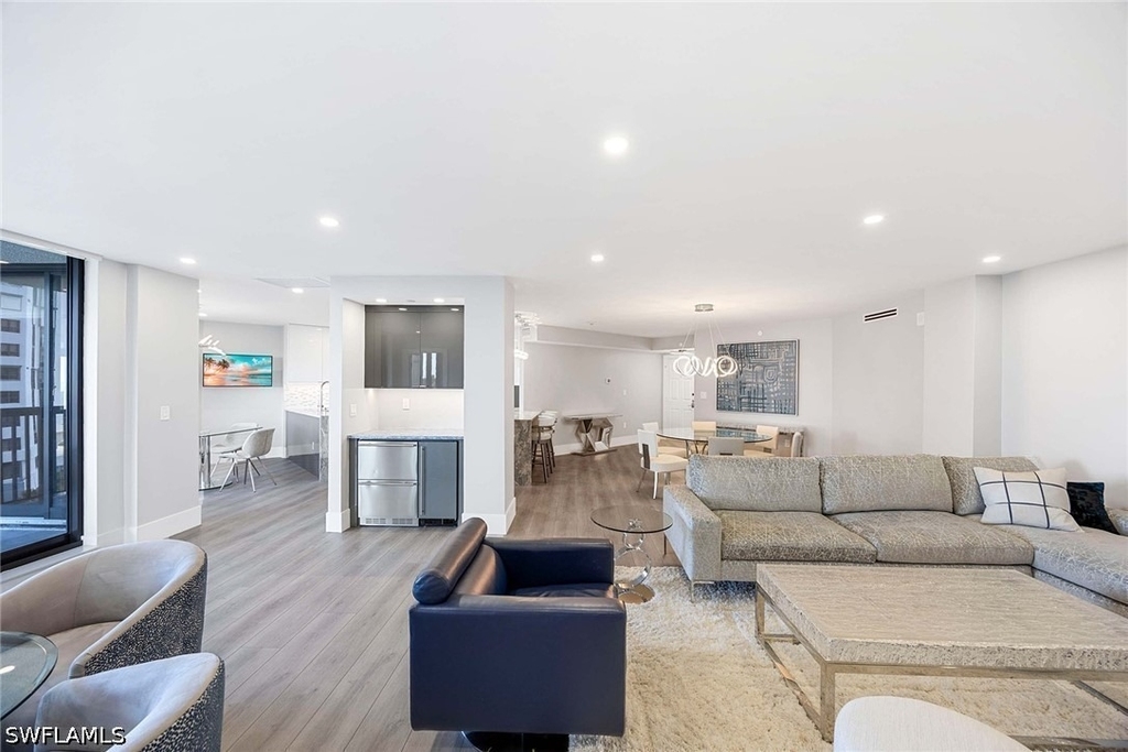 6075 Pelican Bay Boulevard - Photo 11