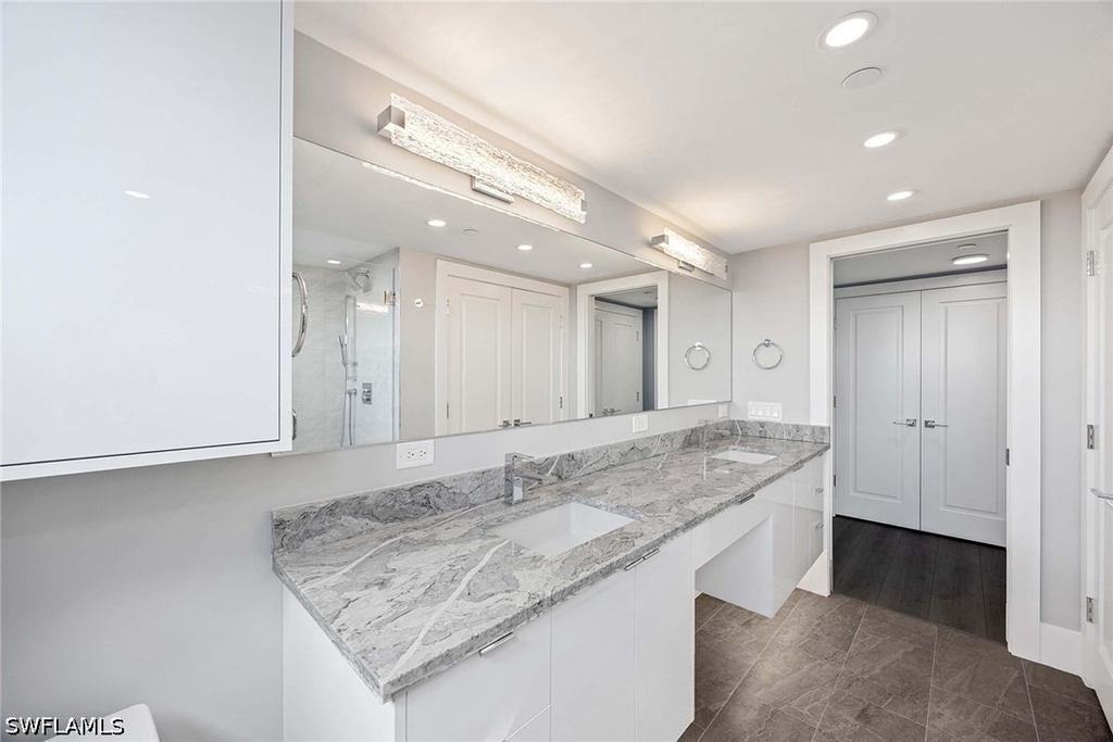 6075 Pelican Bay Boulevard - Photo 27