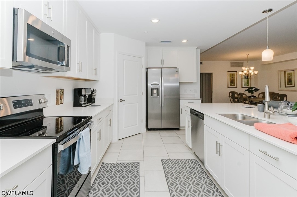 5739 Oakmont Court - Photo 13