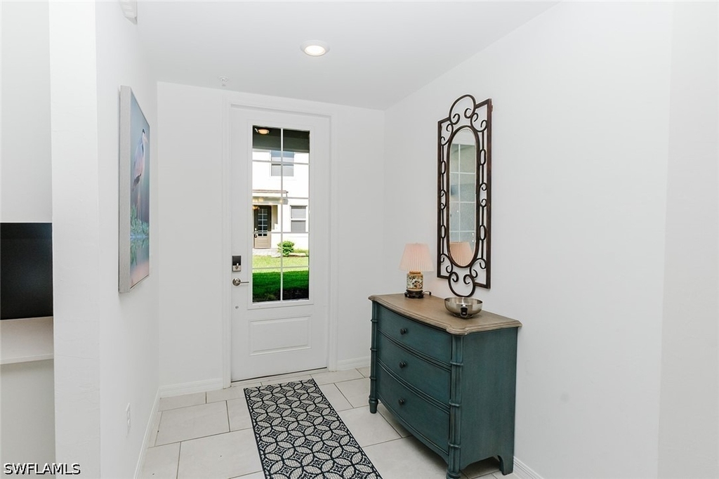 5739 Oakmont Court - Photo 3
