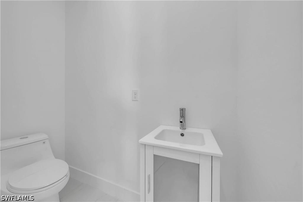 3312 11th Street W - Photo 9
