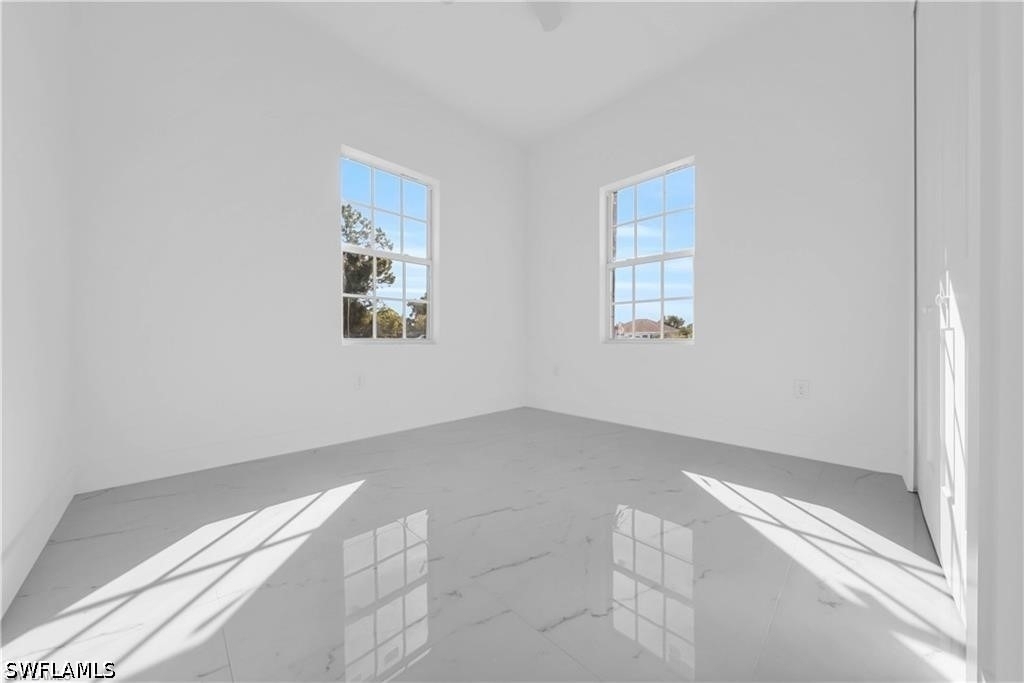 3312 11th Street W - Photo 13