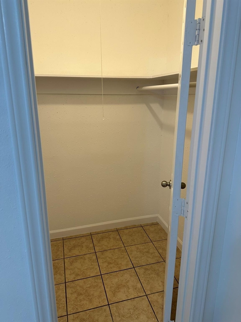 301 Avondale Street - Photo 13