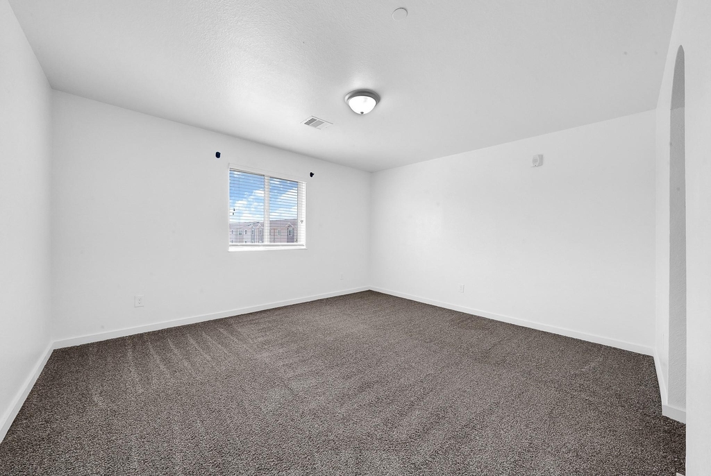 21155 Gosling Road - Photo 18