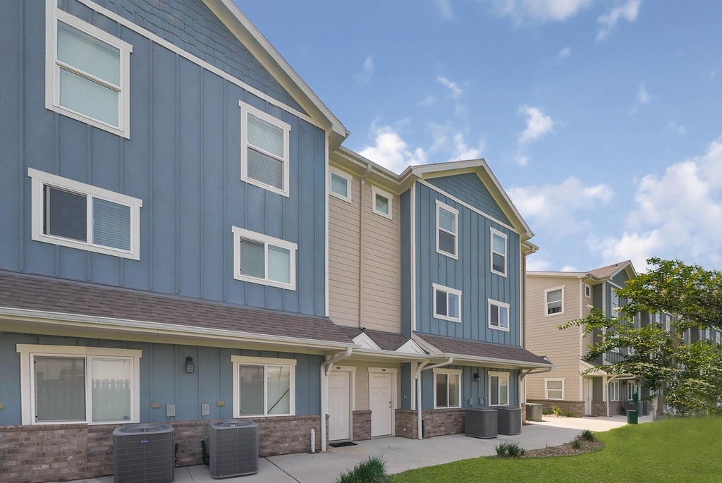 21155 Gosling Road - Photo 3