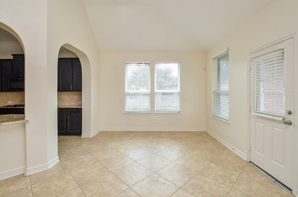 6510 Arroyo Springs Lane - Photo 6