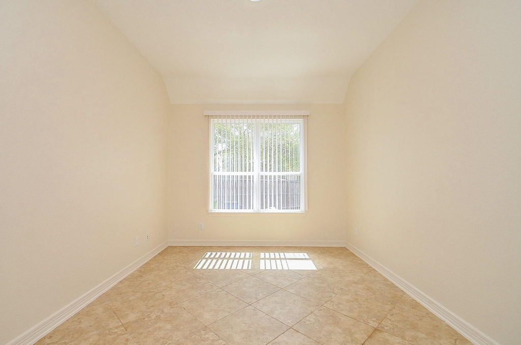 6510 Arroyo Springs Lane - Photo 7