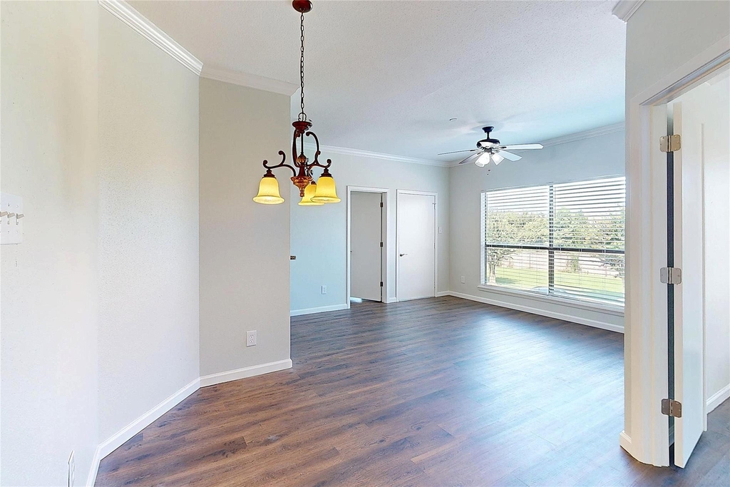 793 Davis Road - Photo 3