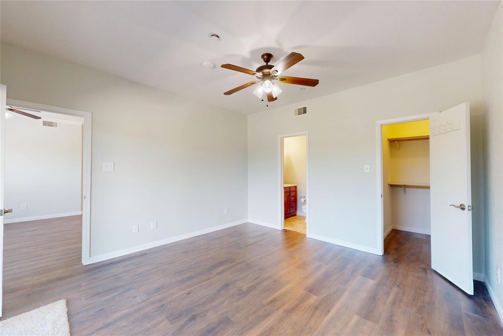 793 Davis Road - Photo 8