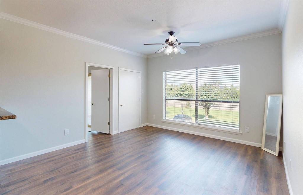 793 Davis Road - Photo 5