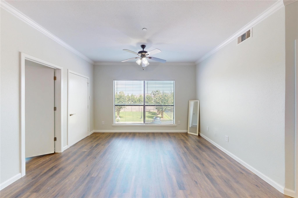 793 Davis Road - Photo 4