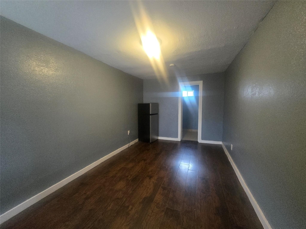 4902 Fm 1765 - Photo 3