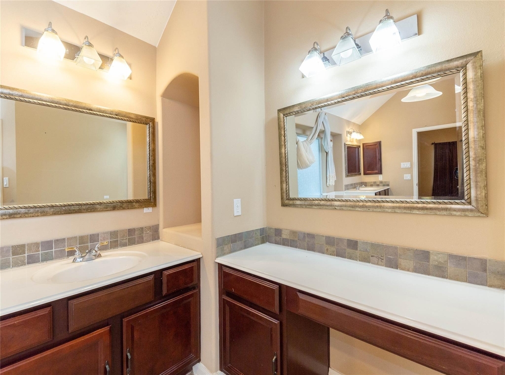 2201 Signal Hill Drive - Photo 33