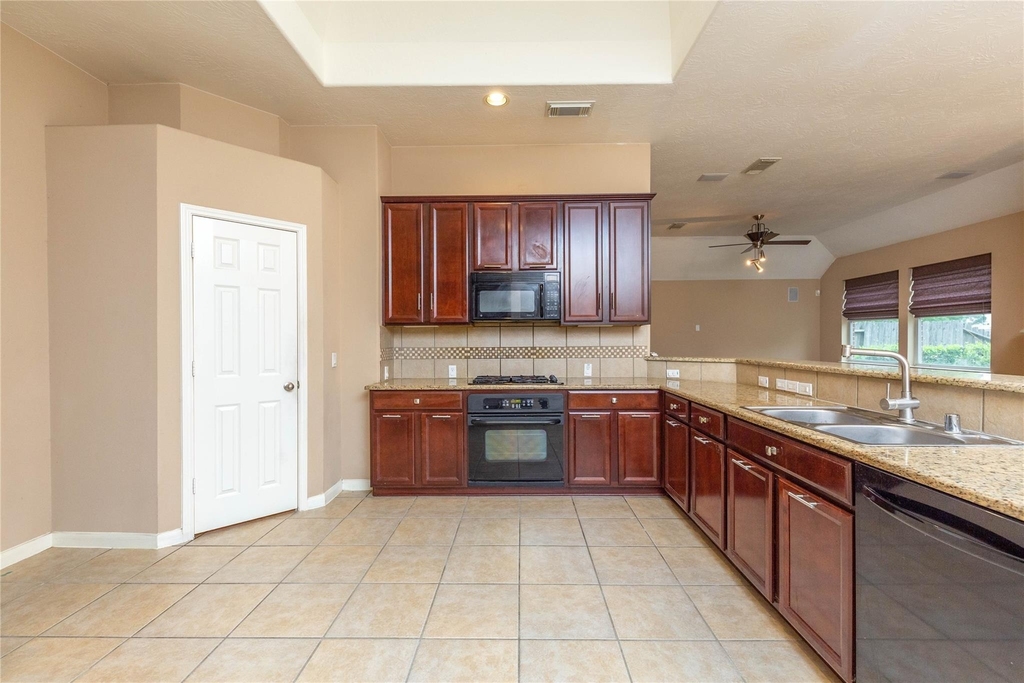 2201 Signal Hill Drive - Photo 23