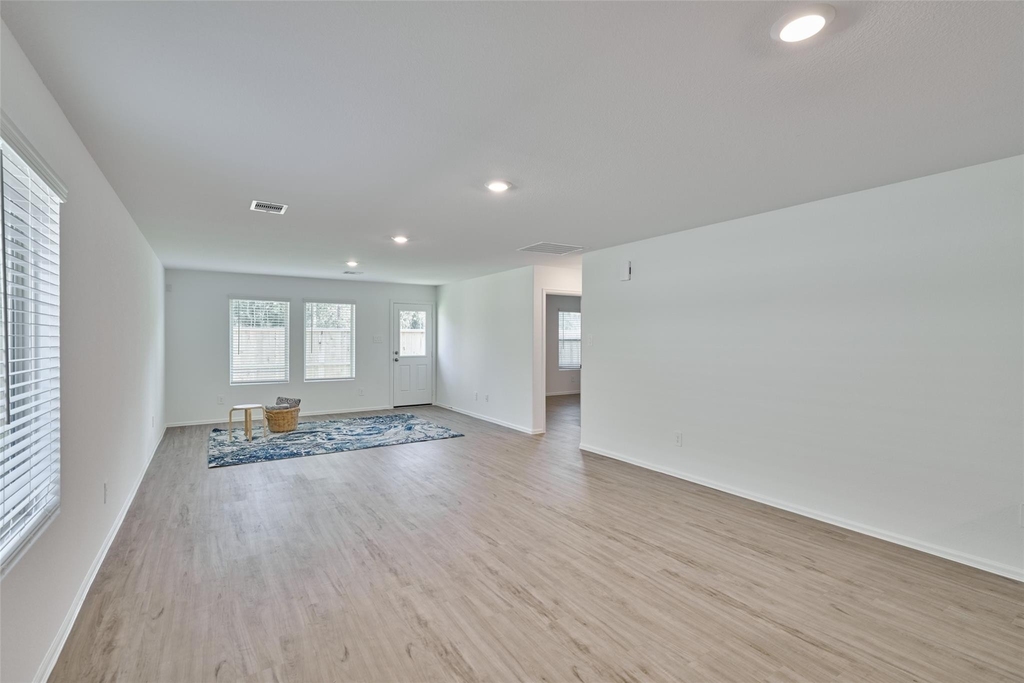 3787 Solanum Drive - Photo 4