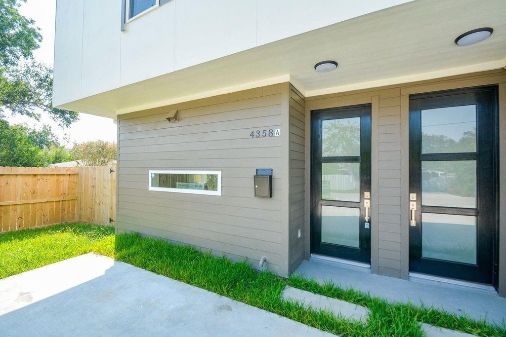 4358 Clover Street - Photo 1