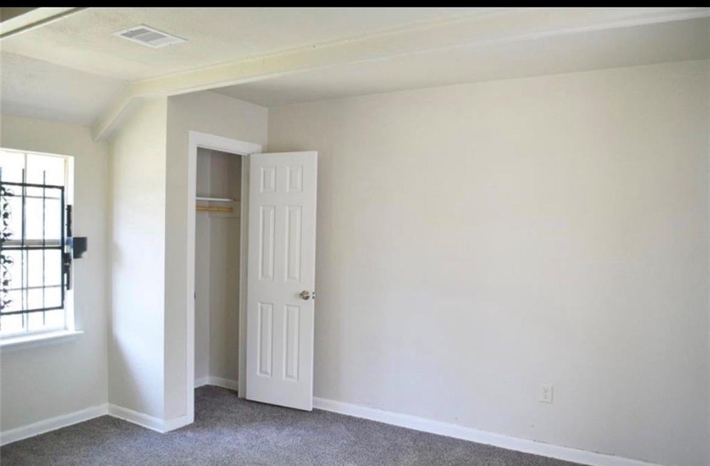 2514 Lynnfield Street - Photo 7