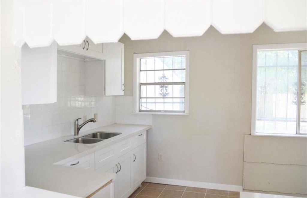 2514 Lynnfield Street - Photo 3