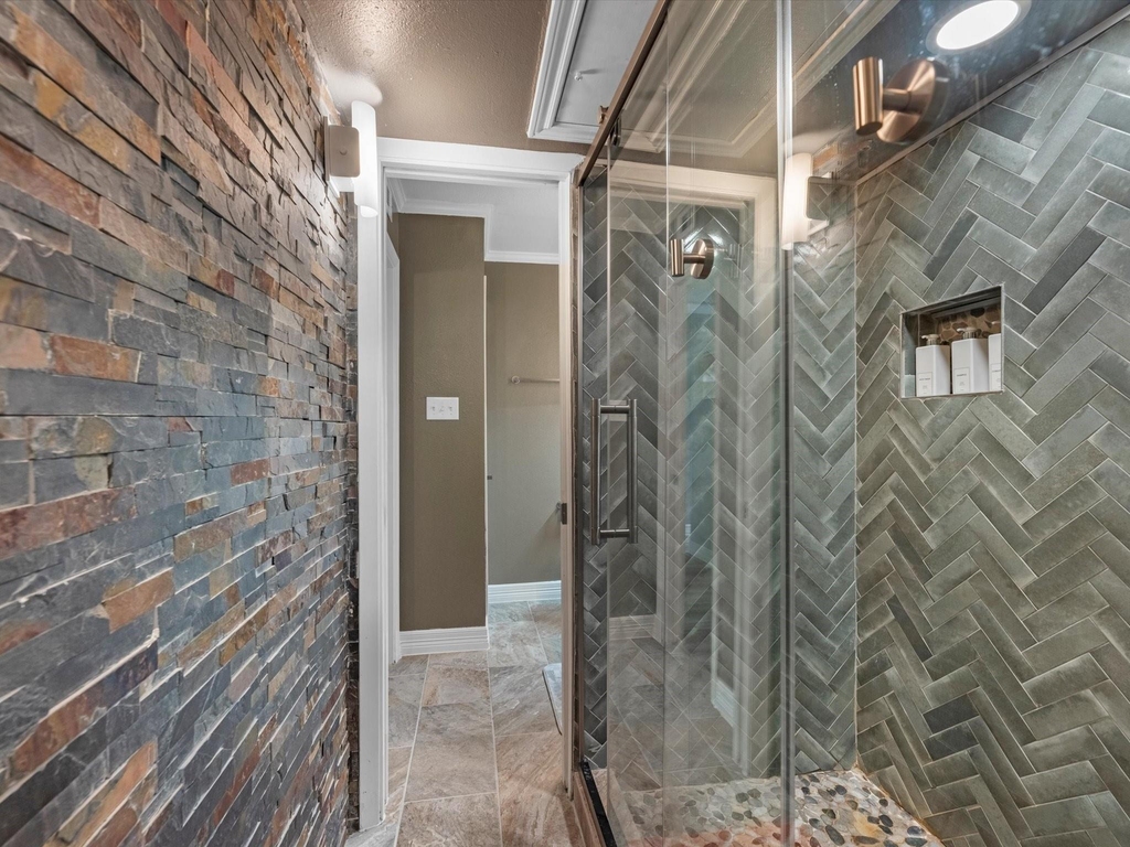 505 Westcott Street - Photo 18