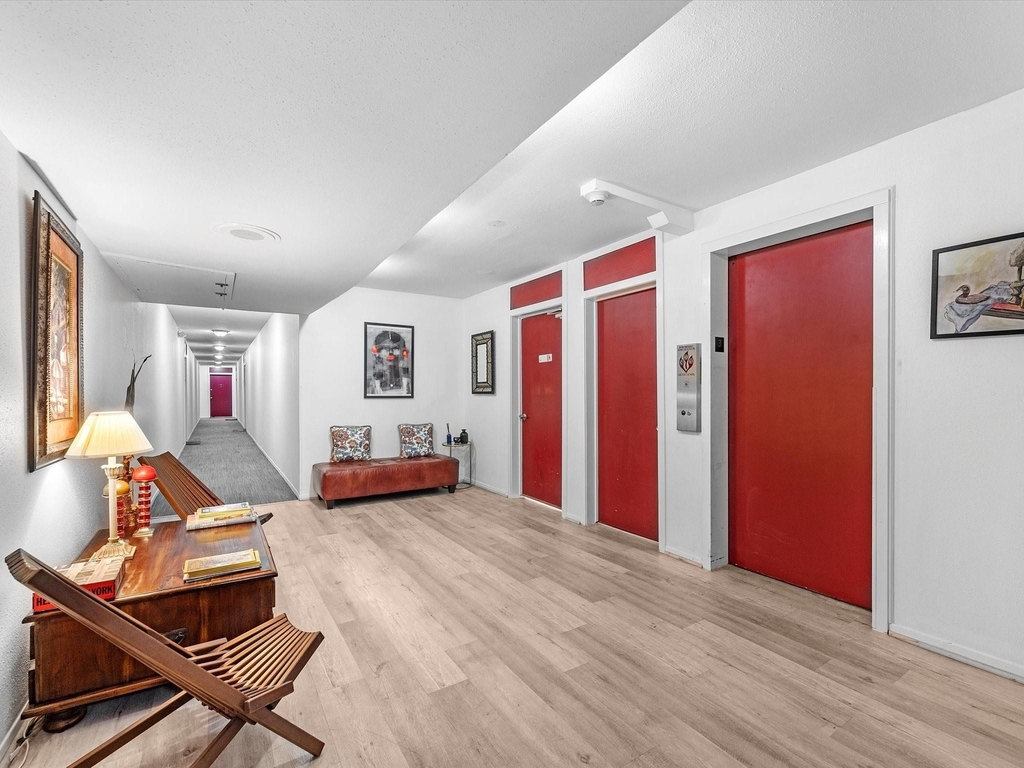 505 Westcott Street - Photo 24