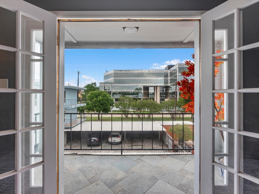 505 Westcott Street - Photo 22