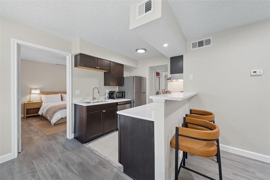 2750 Holly Hall Street - Photo 6