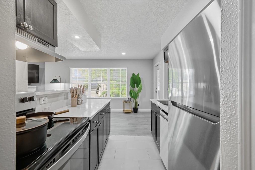 2750 Holly Hall Street - Photo 9