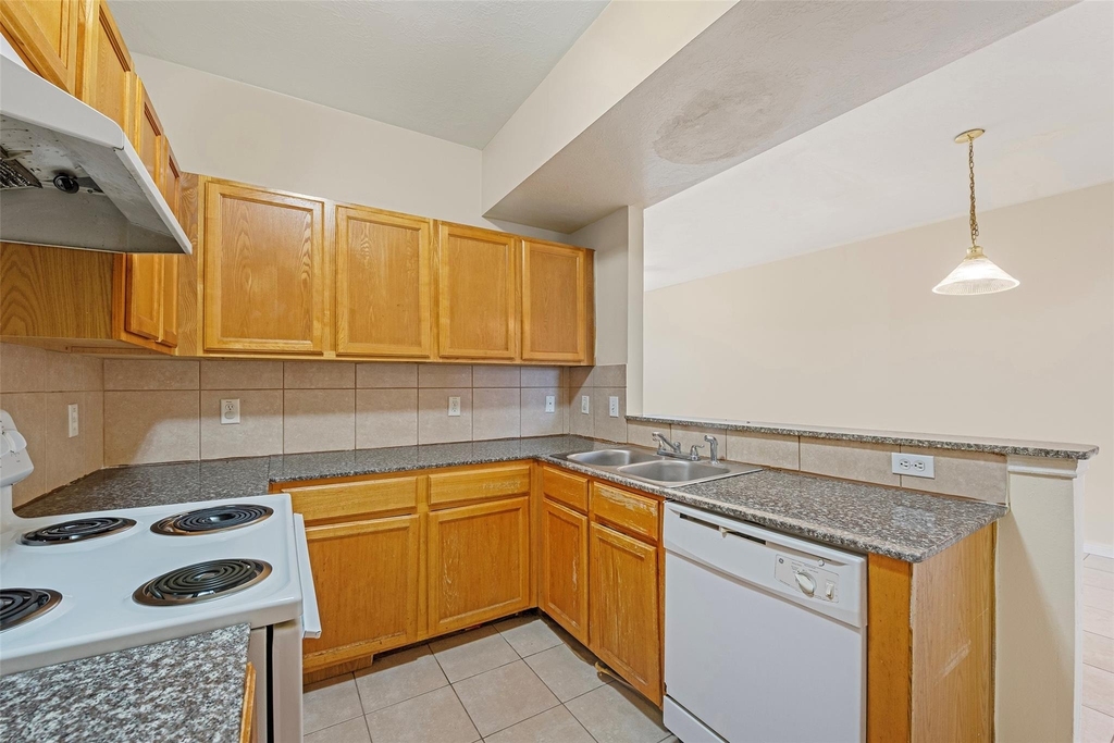 4515 Perry Street - Photo 9