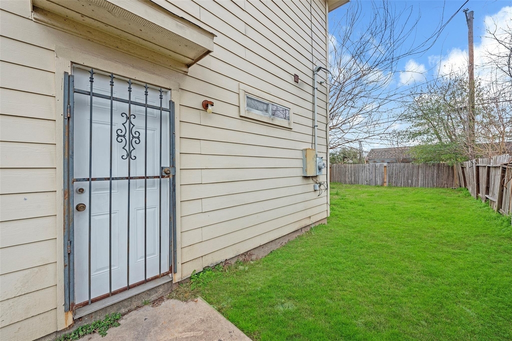 4515 Perry Street - Photo 24
