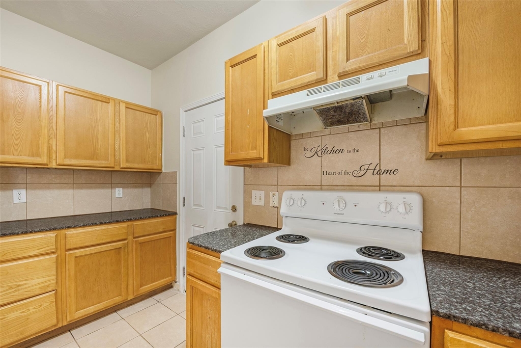 4515 Perry Street - Photo 11