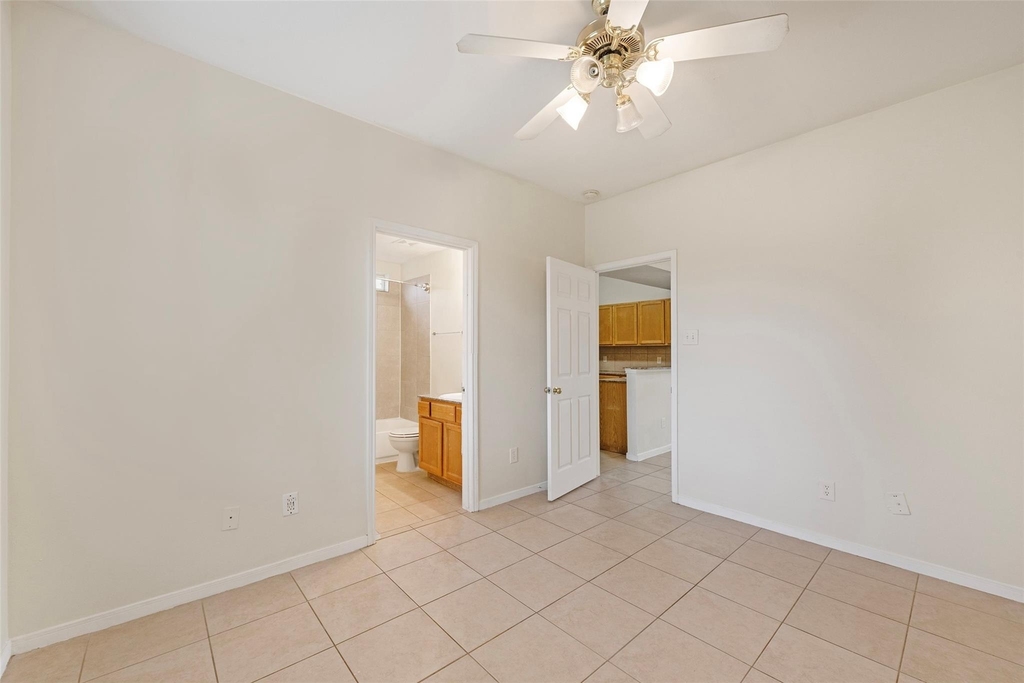 4515 Perry Street - Photo 12