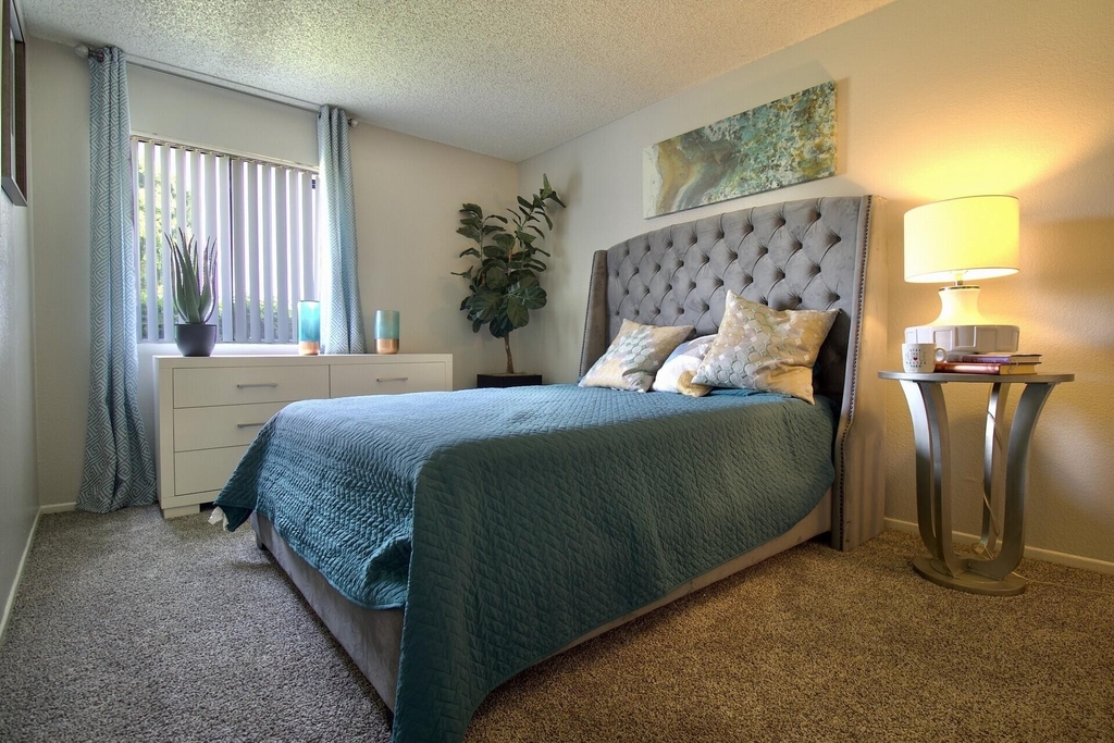 200 S Linden Ave - Photo 12