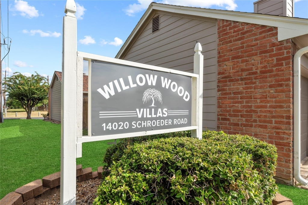 14020 Schroeder Road - Photo 24